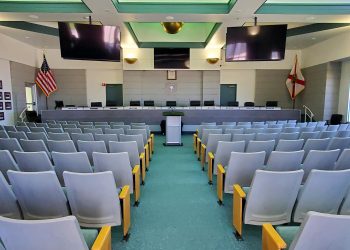 Chamber-view-back-center